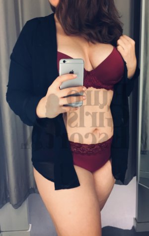 May-ly erotic massage in Lafayette IN